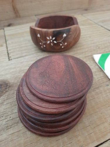 Natural wooden coasters - 6,