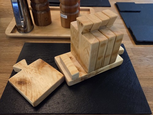 Wooden square coaster - &, holder